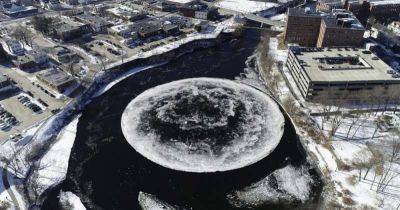Огромный вращающийся ледяной круг замечен на реке в США. У учёных есть несколько версий происходящего - leprechaun.land - Сша - штат Мэн