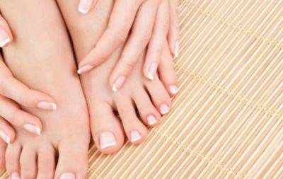 Знать, чтобы предотвратить: 6 причин слоящихся ногтей на ногах - hochu.ua - Сша