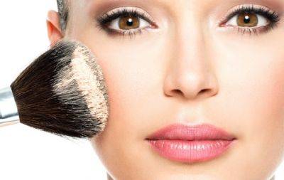 Расслоение макияжа: почему так происходит и как все исправить самостоятельно - hochu.ua