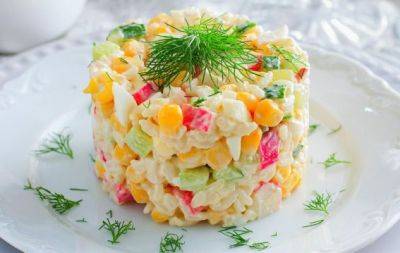 Крабовый салат будет в несколько раз вкуснее: что изменить в классической закуске (РЕЦЕПТ) - hochu.ua