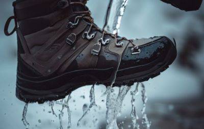 И дождь не испугает: как защитить обувь от воды подручными средствами - hochu.ua