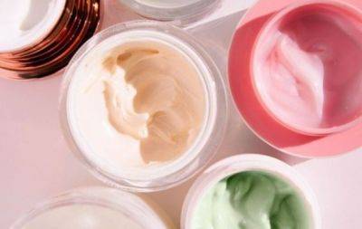 Борьба за чистую кожу: советы экспертов, которые помогут подобрать крем от прыщей - hochu.ua