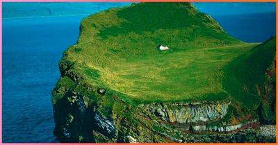 Тайна самого одинокого дома Исландии: кому он принадлежит и как выглядит с другого ракурса - leprechaun.land - Исландия