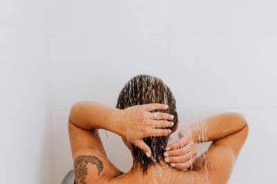 Чтобы волосы были здоровыми: как часто надо мыть голову? - vikna.tv - Сша