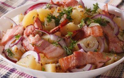 Ужин на всю семью: нереально вкусный картофельный салат (РЕЦЕПТ) - hochu.ua
