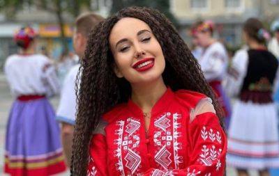 "Я изуродована": известной певице испортили волосы в салоне. Фото до и после - hochu.ua