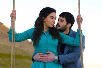 Любимые турецкие актеры возвращаются на экраны: что увидят зрители в четвертом сезоне "Ветер любви" - clutch.net.ua - Турция