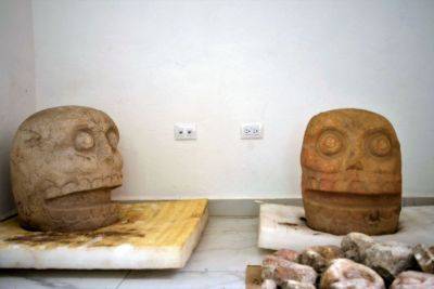 Ученые раскрыли тайну древних скульптур человека с ободранной кожей - clutch.net.ua - Мексика - Вьетнам