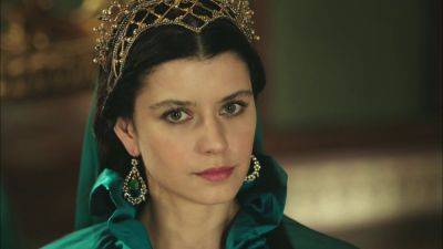 Превзошла Роксолану: как на самом деле выглядела самая могущественная султанша Османской империи - clutch.net.ua - Османская Империя - Bristol