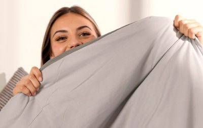 Как стирать габаритные одеяла и пледы: секрет французских хозяек - hochu.ua