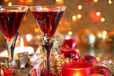 Чего изволите, сударь: низкокалорийные алкогольные напитки для новогоднего стола - miridei.com