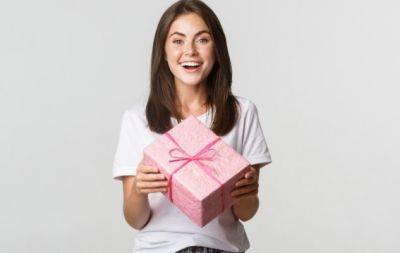 У босса скоро День рождения? Вот 6 идей для крутых подарков - hochu.ua