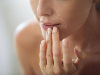 Секрет, который поможет быстро скрыть признаки старения губ - all-for-woman.com