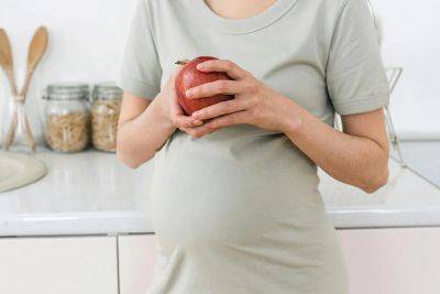 Ранняя беременность может сократить продолжительность жизни женщины — исследование ученых - vikna.tv - Россия - Украина