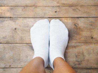 5 важных причин всегда надевать носки, отправляясь ко сну - leprechaun.land
