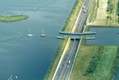 В Голландии построили водный мост, который ломает все законы физики - leprechaun.land - Голландия